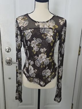 NWT Listicle Browish Black Sheer Floral Long-Sleeve Mesh Top Size Large